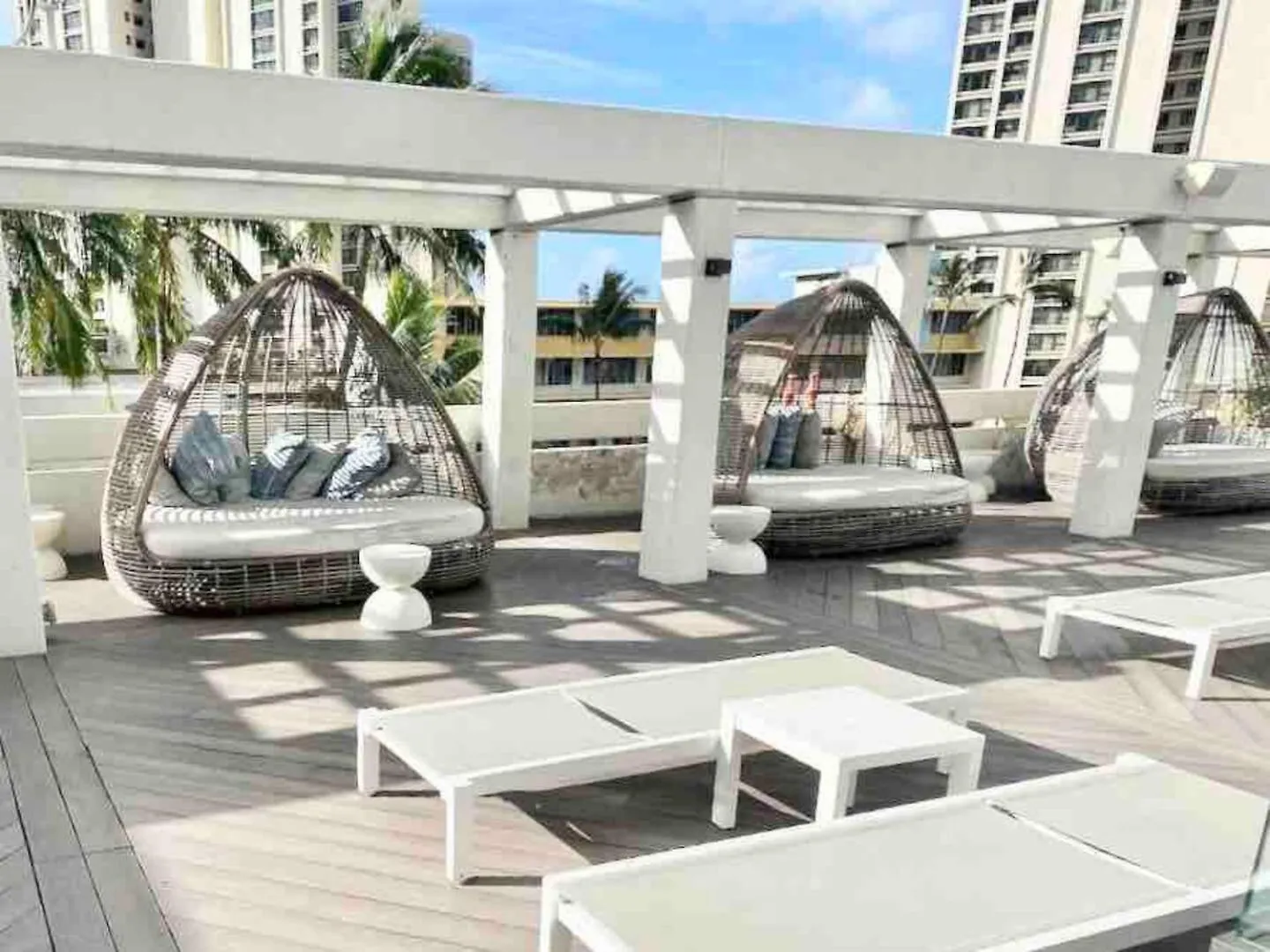 Inn Amazing Hotel Room With Ocean Views 1419 Honolulu