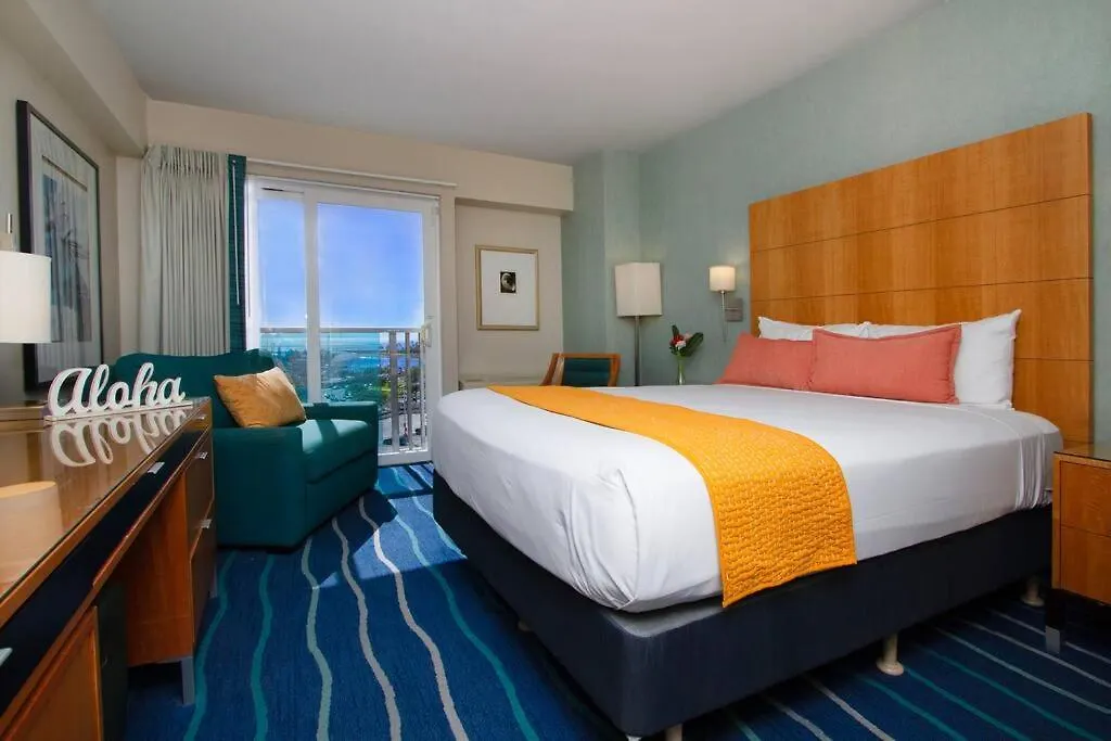 Amazing Hotel Room With Ocean Views 1419 contacts